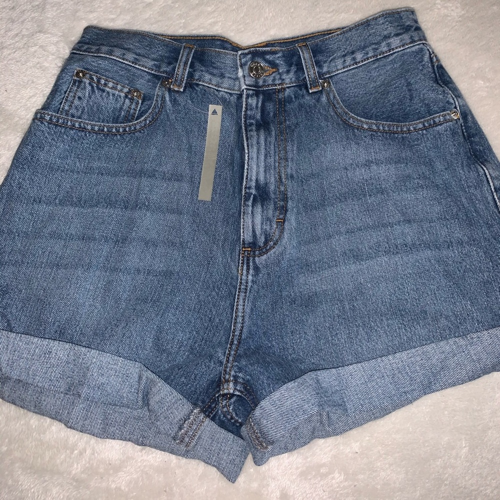 NWT high waisted denim shorts